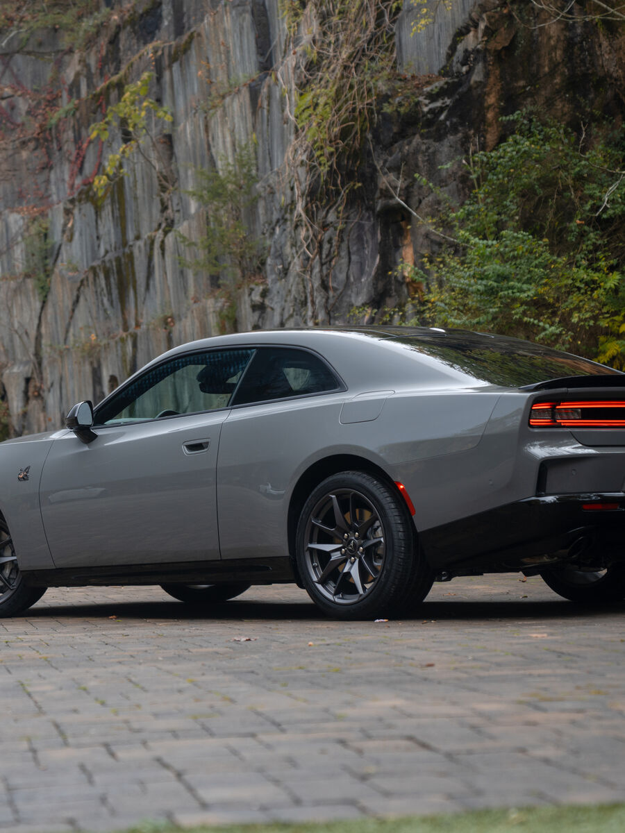 Dodge Charger Dreiviertel hinten